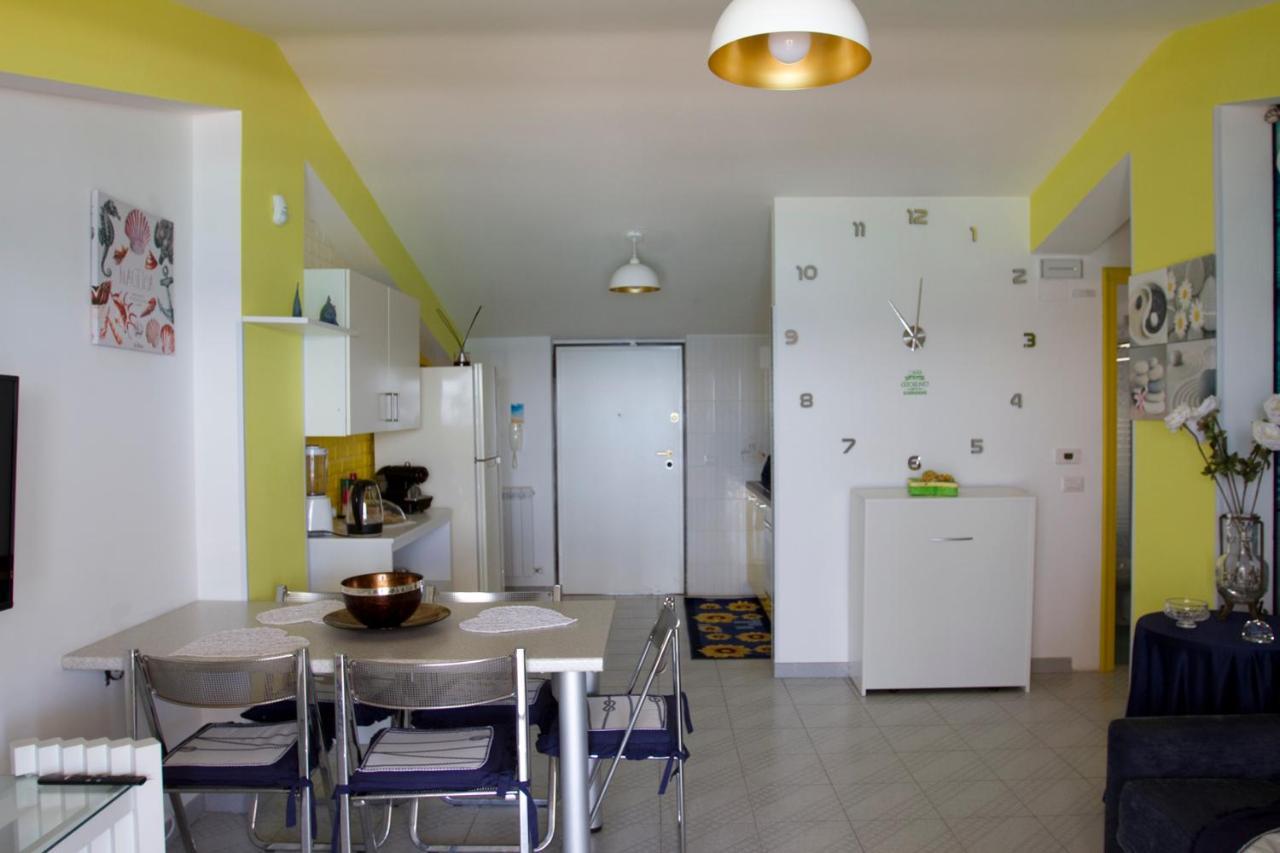 Apartamento La Mansarda Marina di Gioiosa Ionica Exterior foto